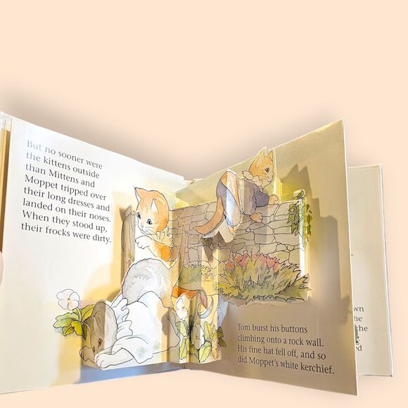 Vtg Tom Kitten pop-up book - Picture 3 of 6